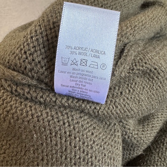 Long Front Button Cardigan - Picture 8 of 8